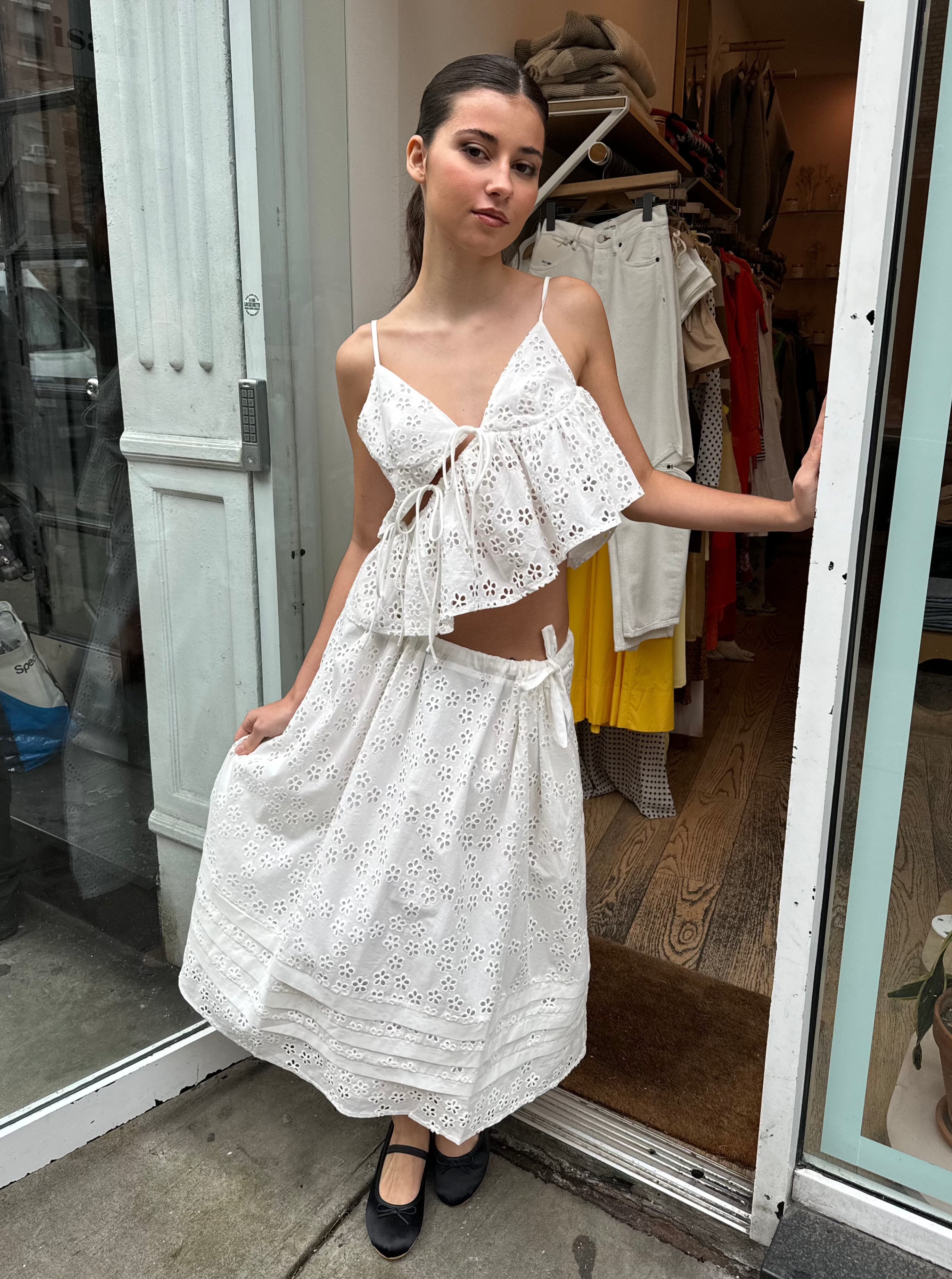 Premium Milk Eyelet Edamame Skirt - Ultimate Comfort & Style