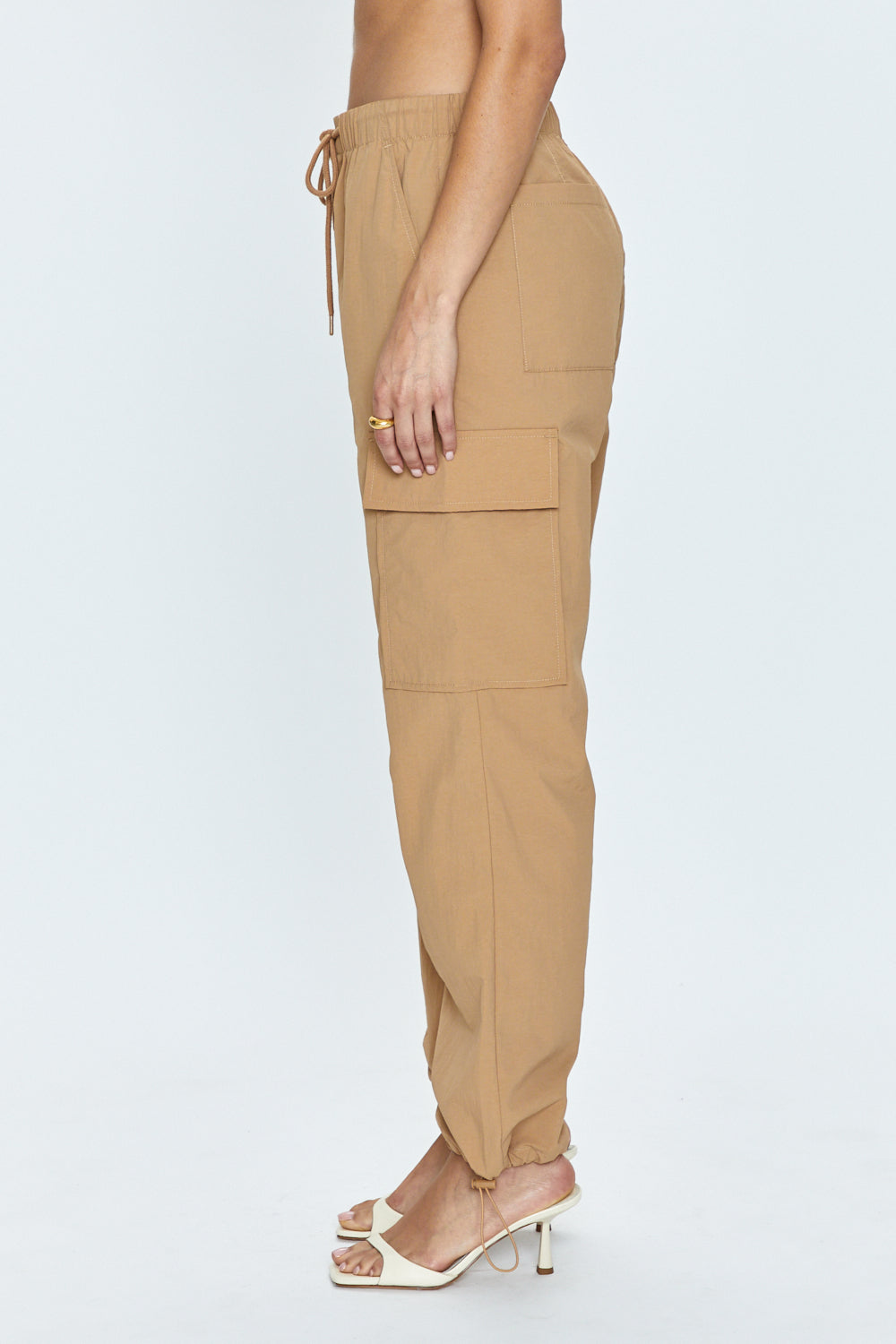 Premium Lightweight Cargo Joggers - Camel