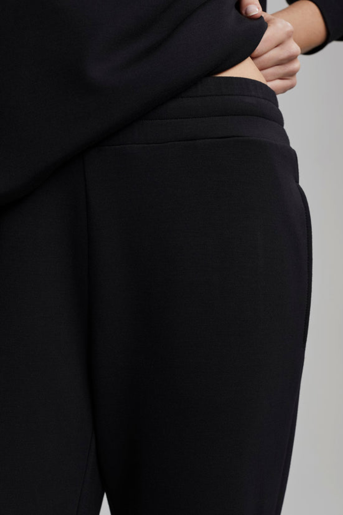 Premium Slim Cuff Pant - Black | 27.5' Inseam