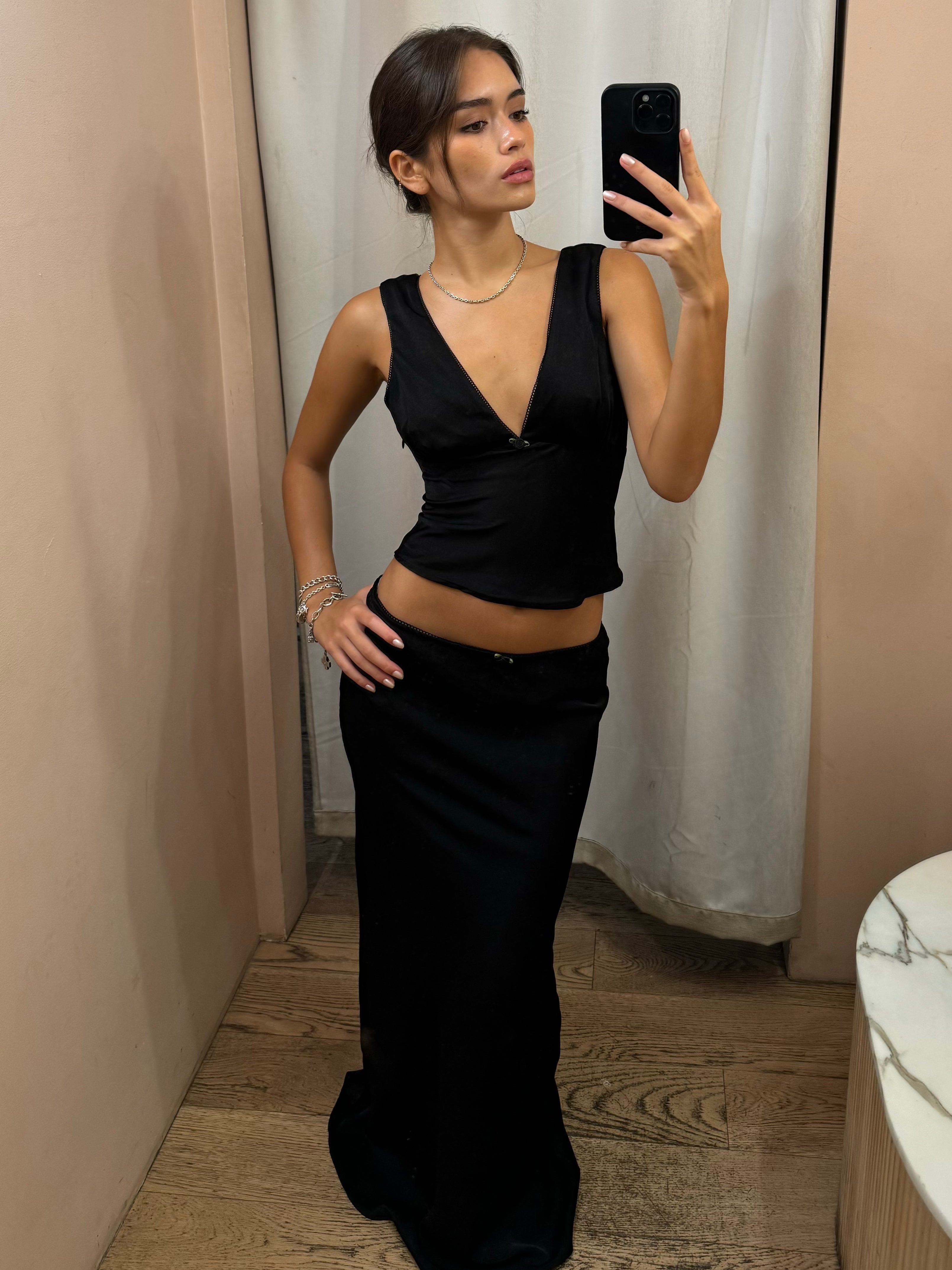 Premium Ravello Rose Skirt - Ultimate Black Edition