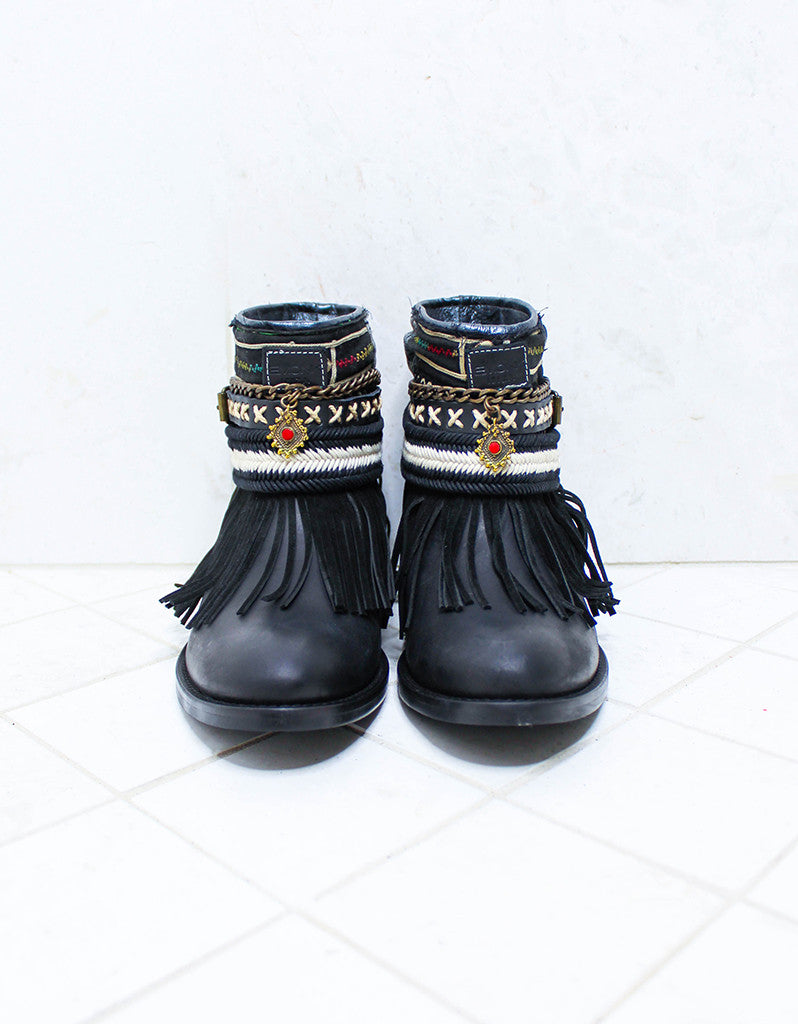 Premium Handmade Boho Boots in Black | Size 40 | Unique & Customizable