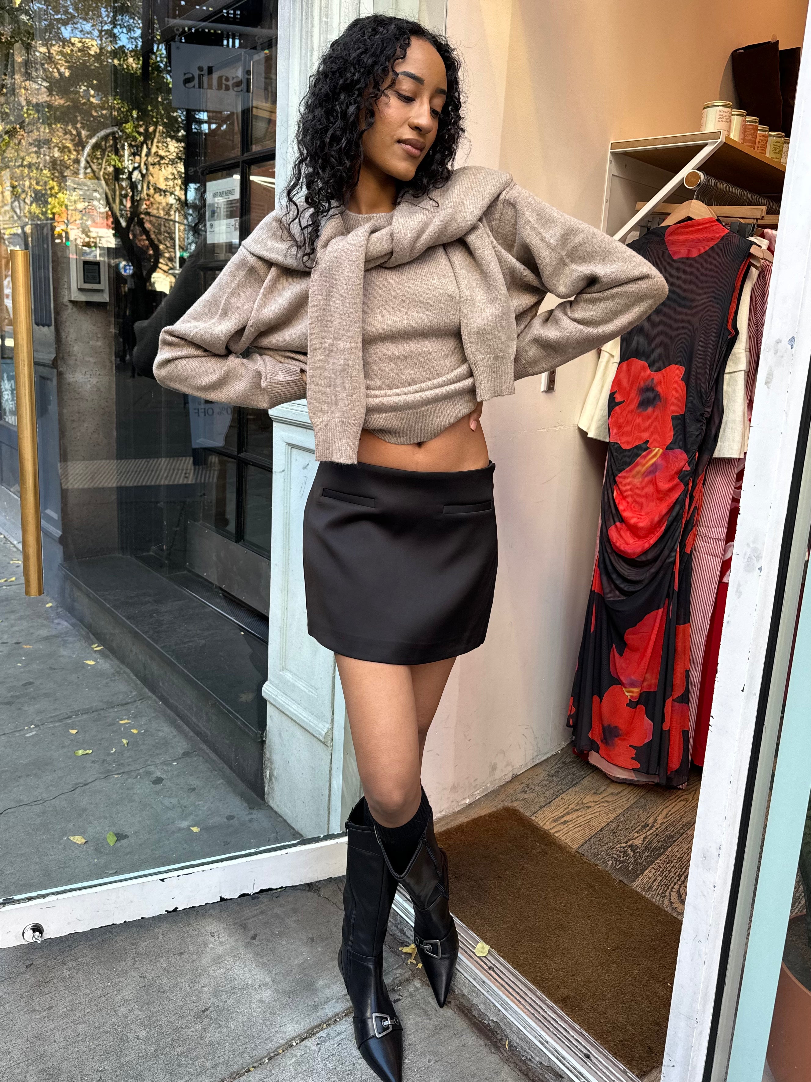 Premium Black Janessa Skirt - Ultimate Style & Comfort