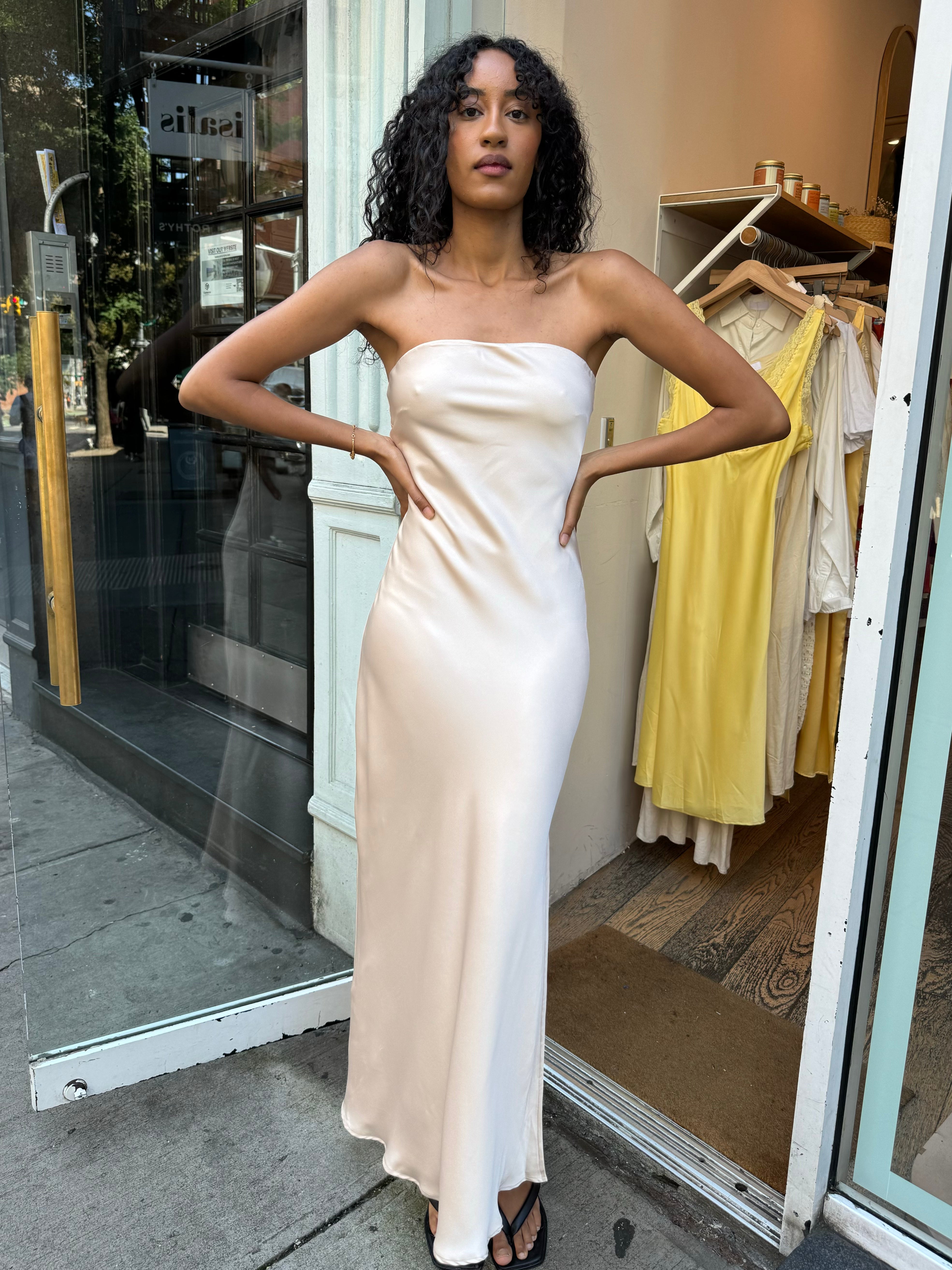 Premium Champagne Elegance: Greece Strapless Dress