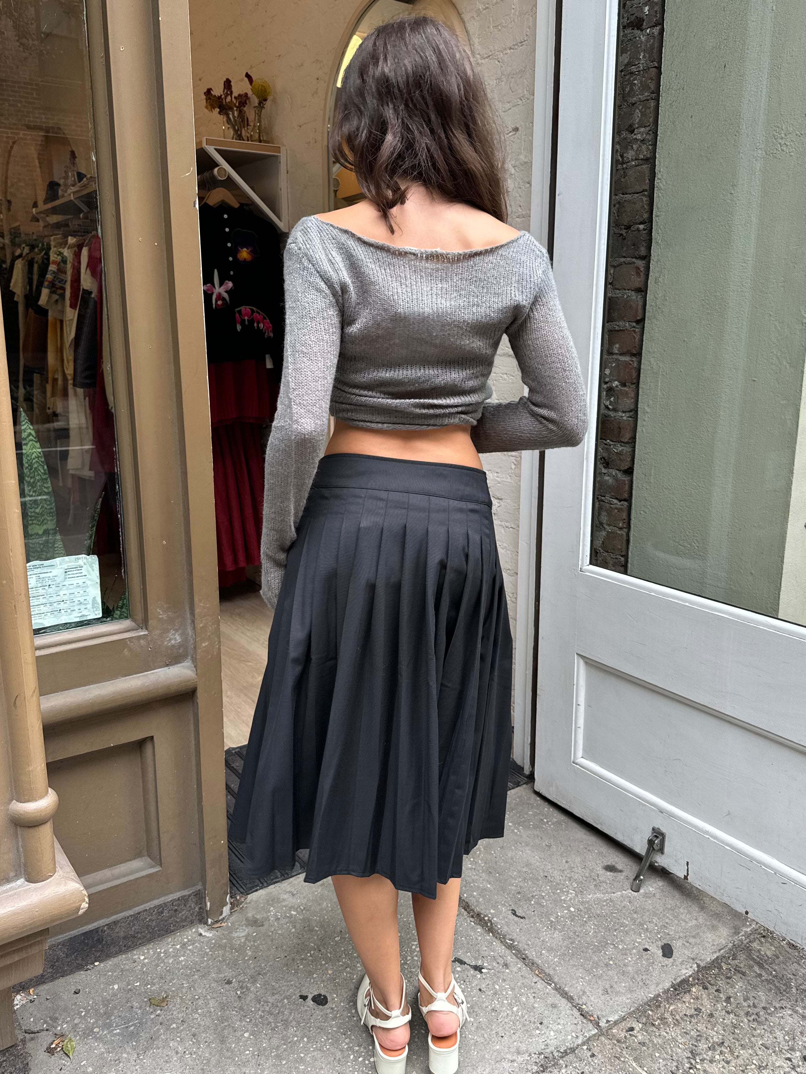 Premium Black Gris Skirt - Ultimate Elegance
