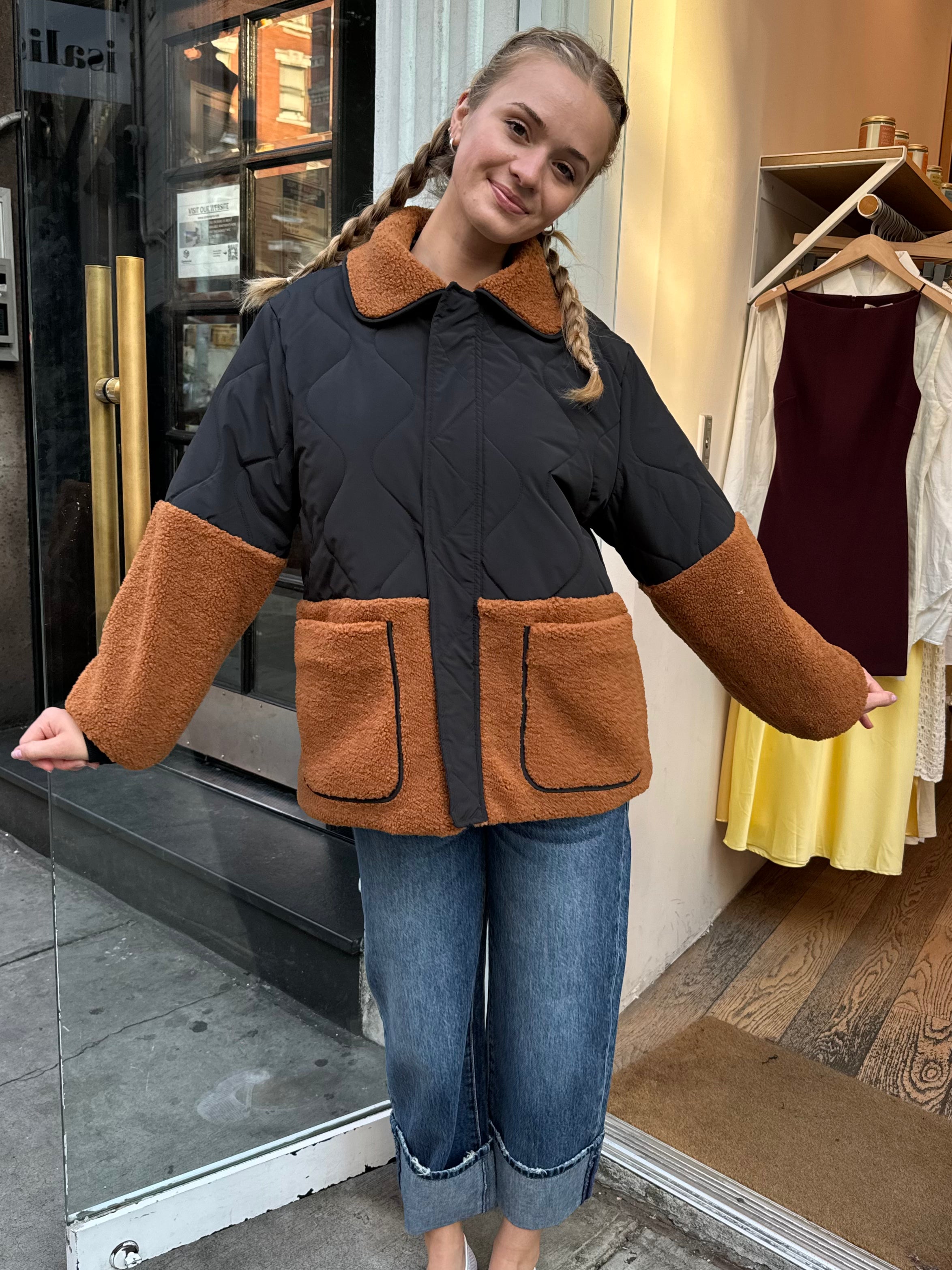 Ultimate Toasty Vibes Sherpa Jacket - Black/Rust